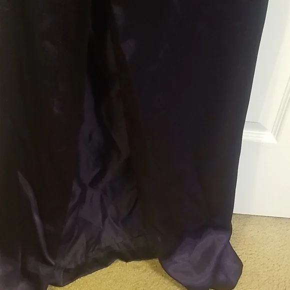 B21"DAVIDS BRIDAL: SIZE 6 DRESS W/POCKET PURPLE - Picture 5 of 7